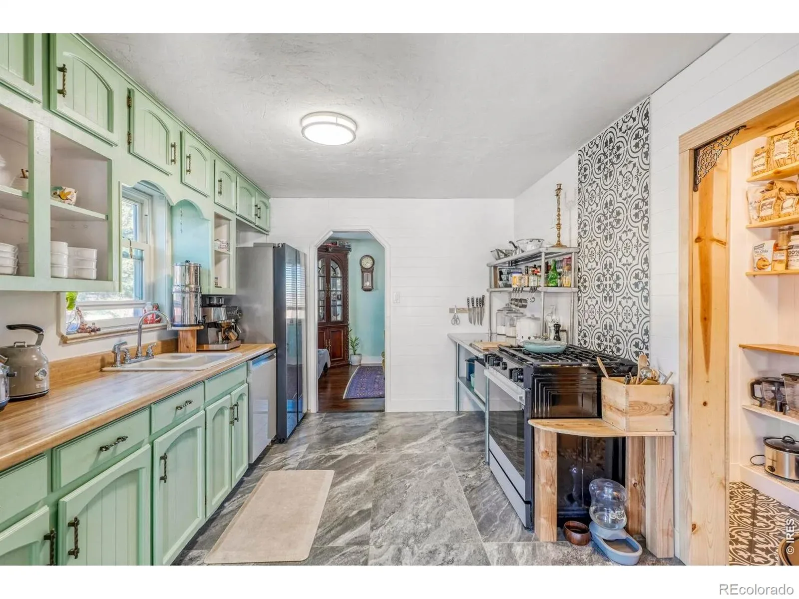 03202026011759 1600 10