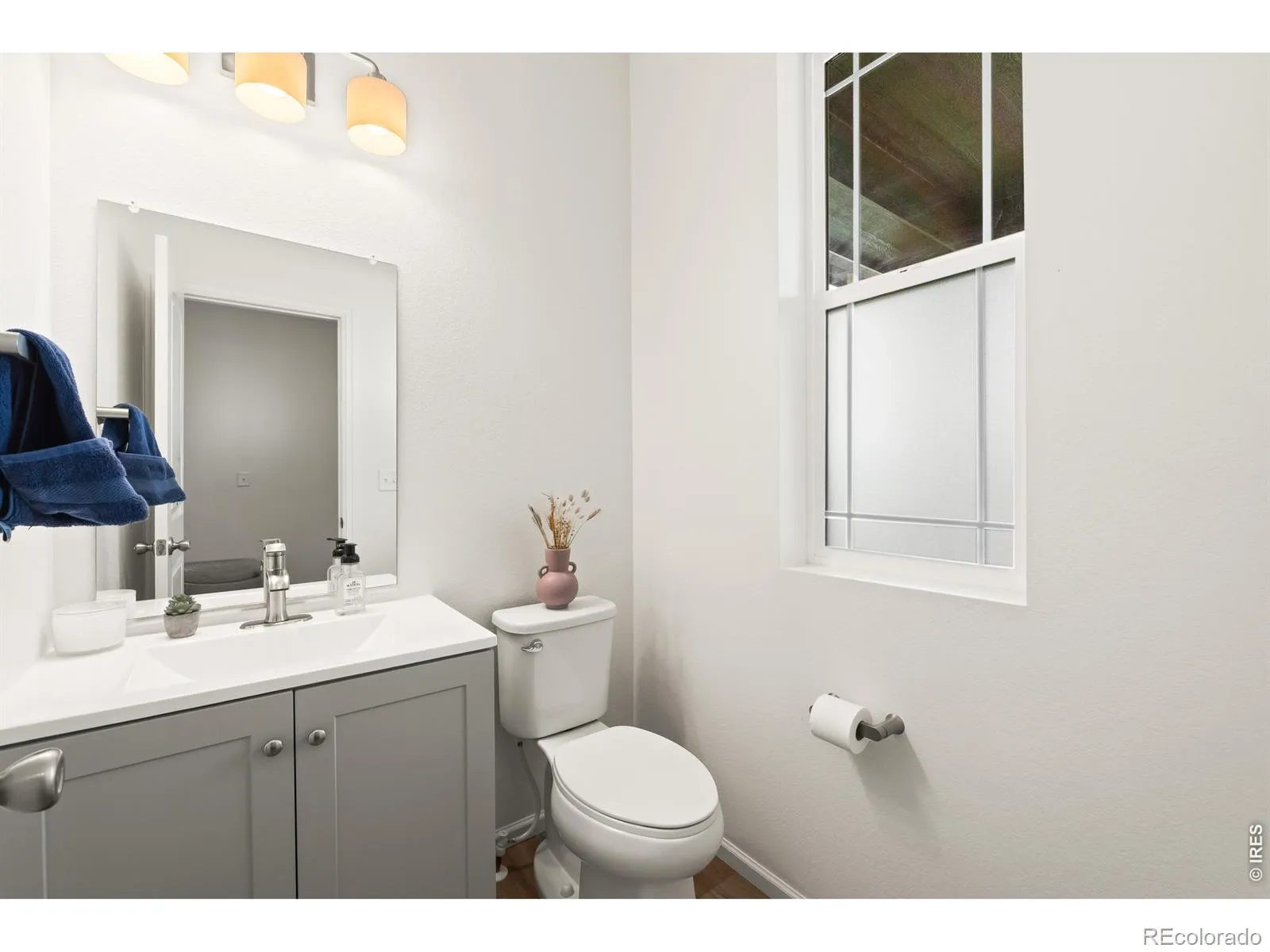 17563 W 93rd Place Arvada CO 80007 MLS #RECIR1053859 04242026003552 1600 11
