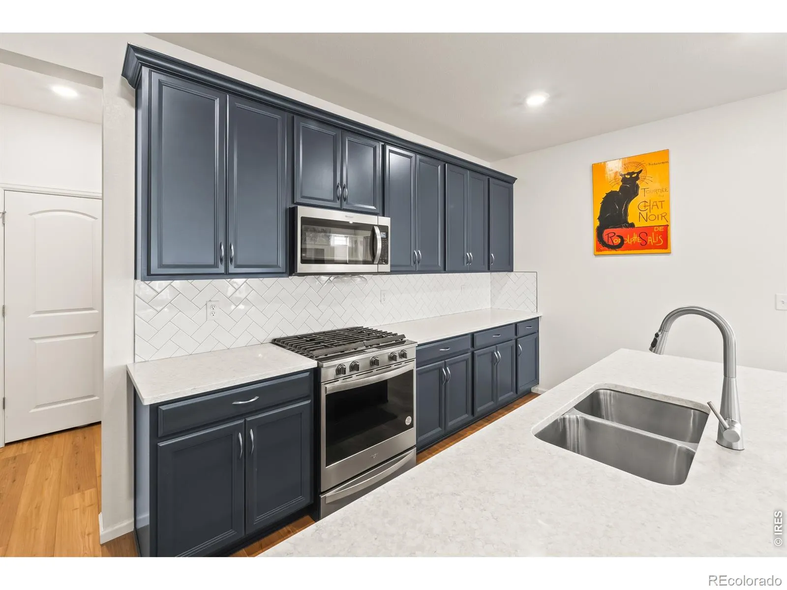 17563 W 93rd Place Arvada CO 80007 MLS #RECIR1053859 04242026003552 1600 18