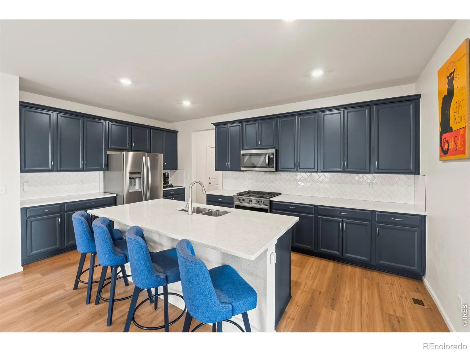 17563 W 93rd Place Arvada CO 80007 MLS #RECIR1053859 04242026003552 1600 19