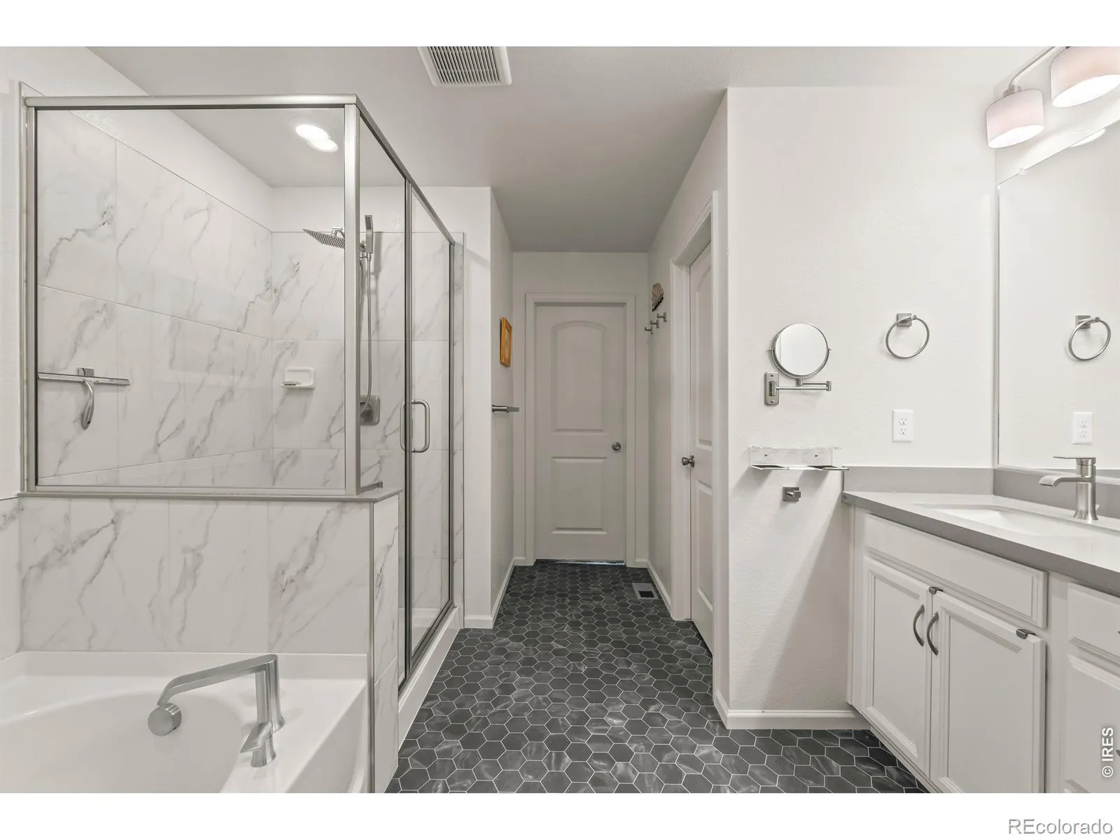 17563 W 93rd Place Arvada CO 80007 MLS #RECIR1053859 04242026003552 1600 26