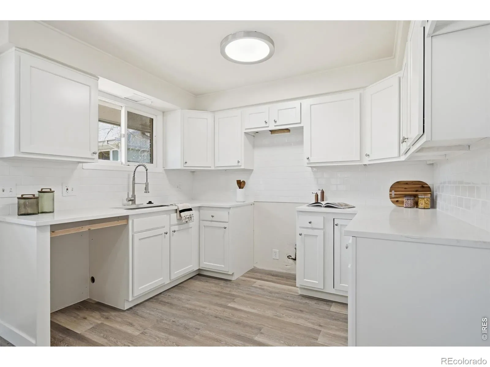 03202026011013 1600 7