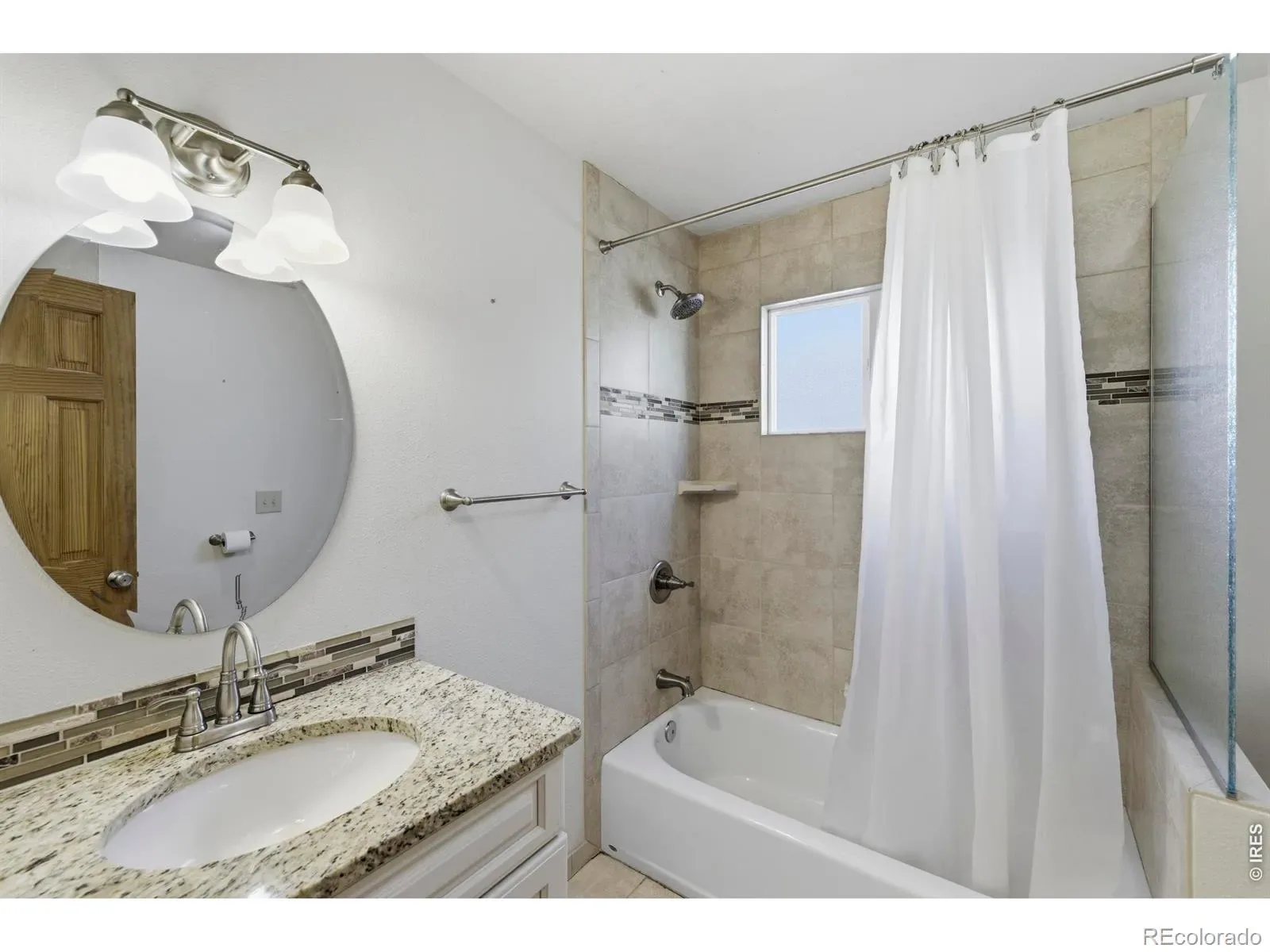 03232026163754 1600 16