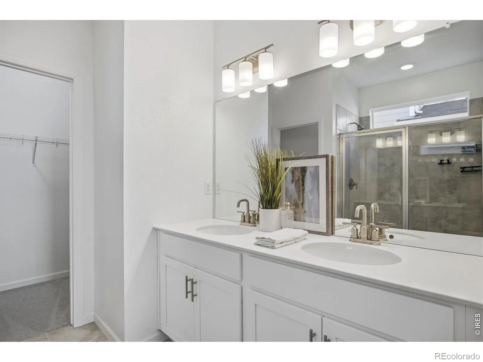 438 Overbrook Lane Longmont CO 80504 MLS #RECIR1054036 05242026153922 1600 15