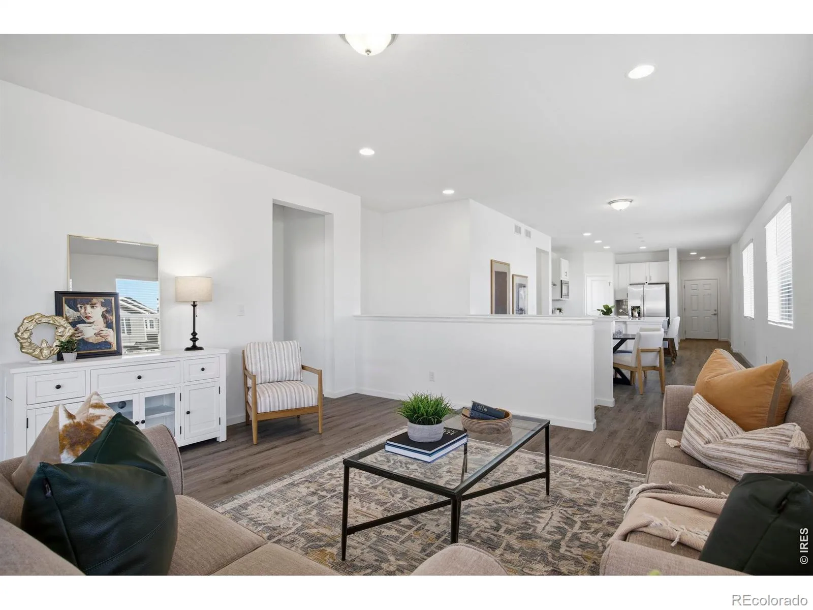 438 Overbrook Lane Longmont CO 80504 | MLS #RECIR1054036 08282026003932 1600 10