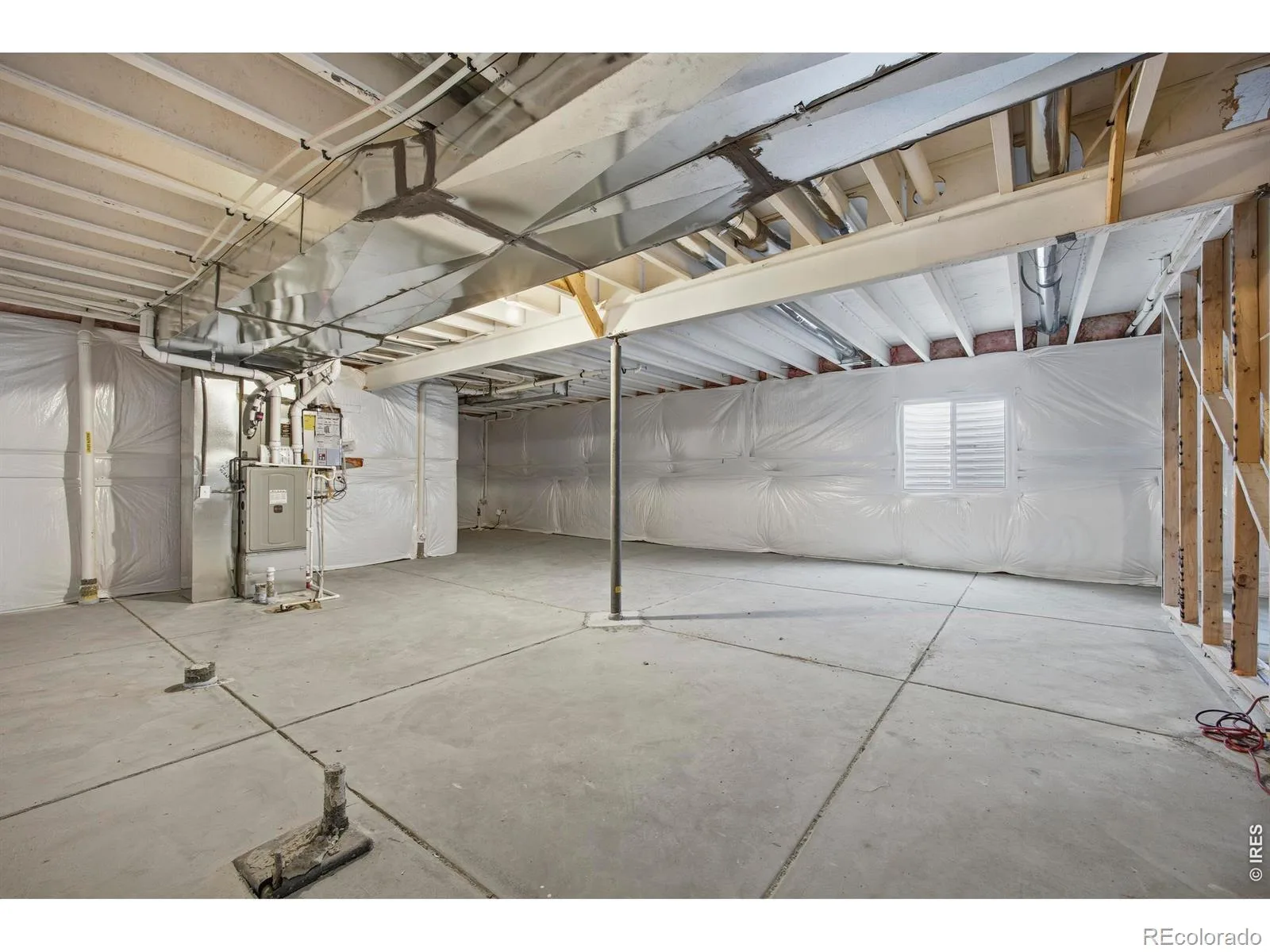 438 Overbrook Lane Longmont CO 80504 | MLS #RECIR1054036 08282026003932 1600 20