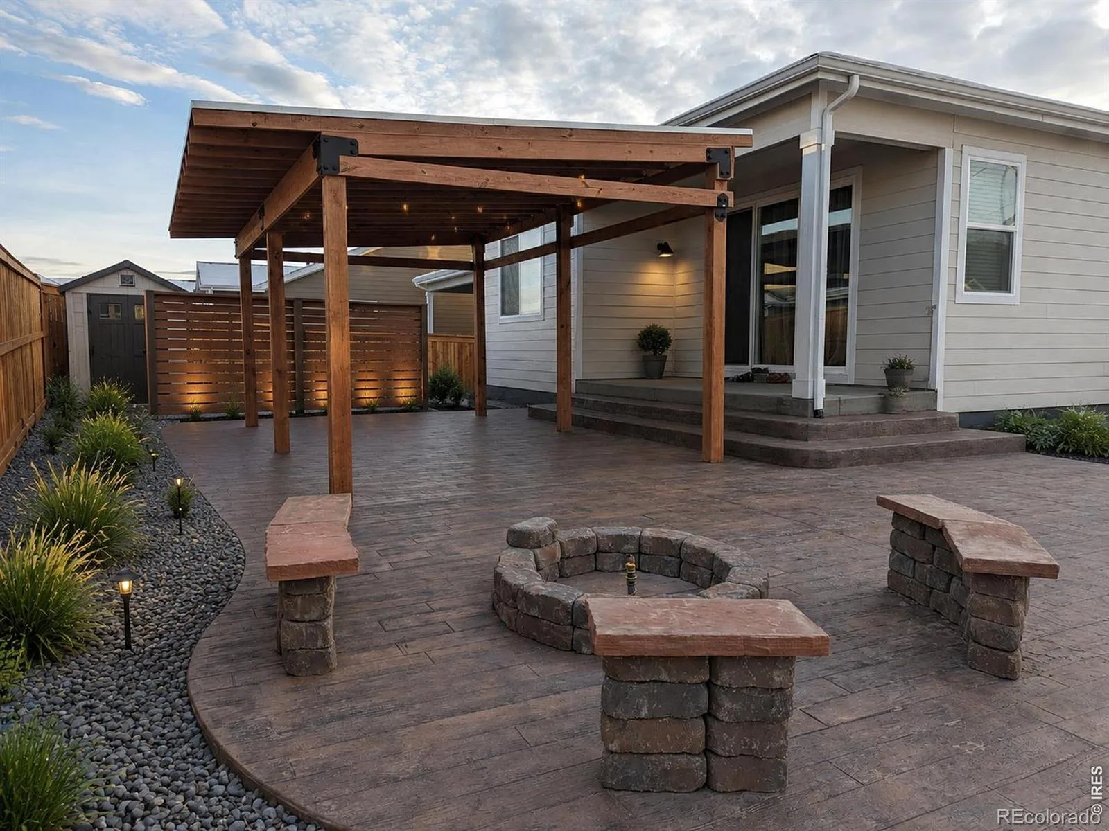438 Overbrook Lane Longmont CO 80504 | MLS #RECIR1054036 08282026003932 1600 4