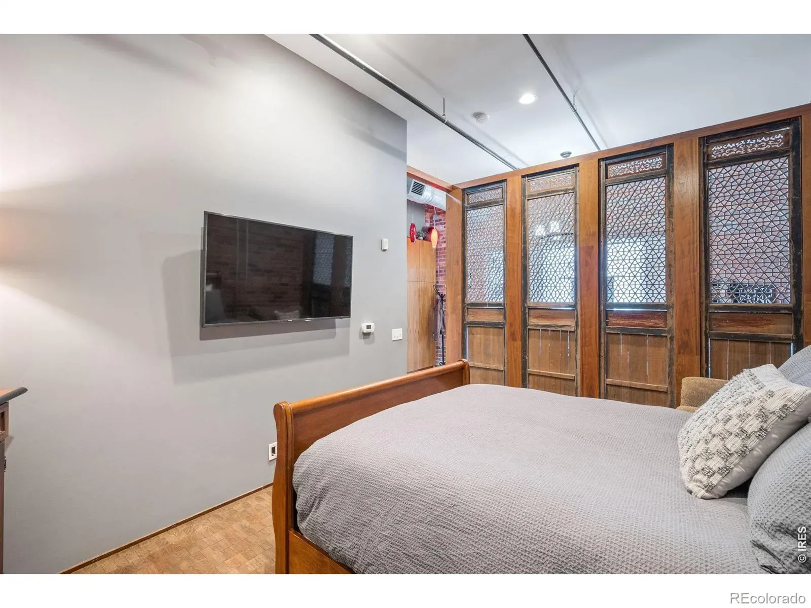 03172026230004 1600 12