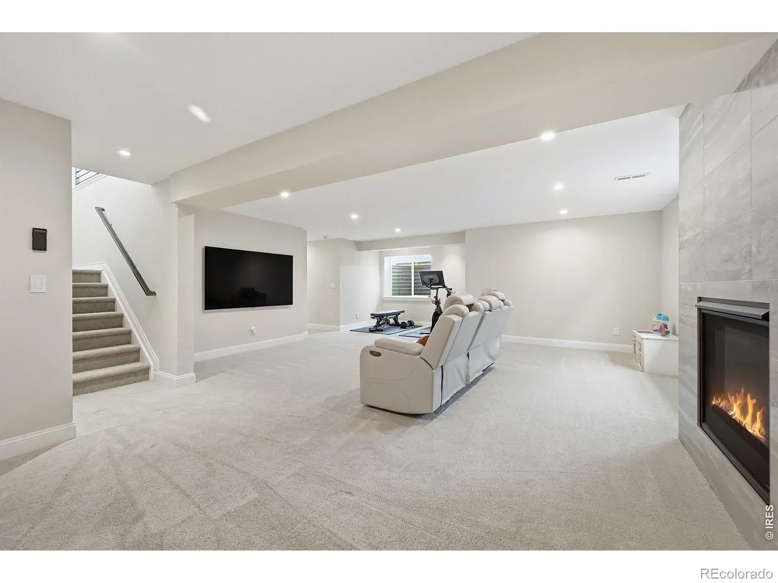 03192026010856 1600 16