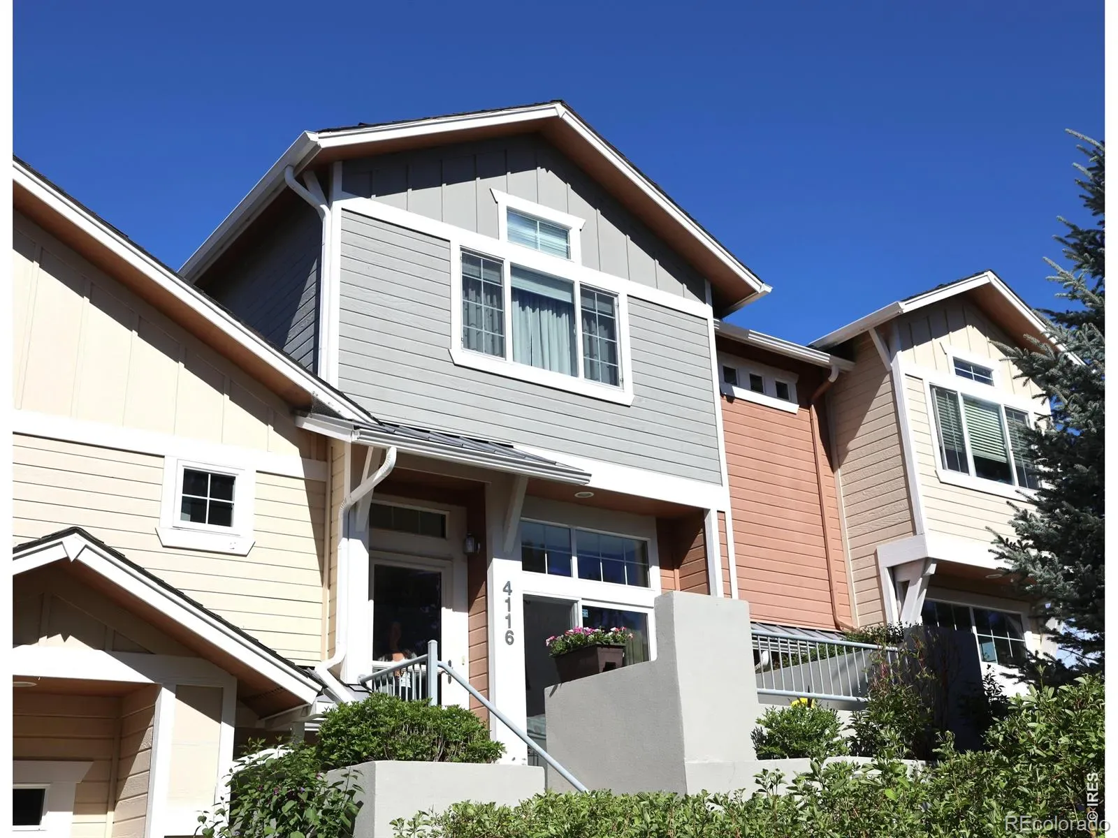 4116 Riley Drive Longmont CO 80503 | MLS #RECIR1054078 03182026165641 1600 1