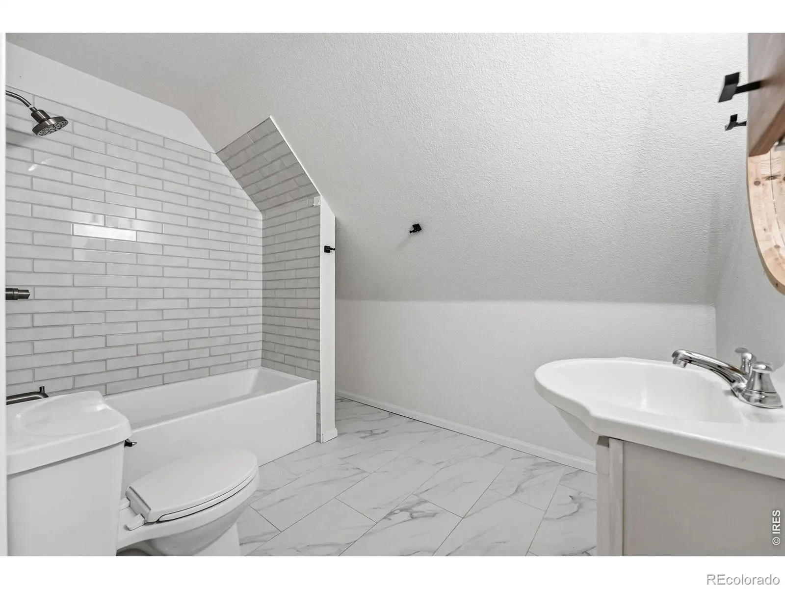 03202026010936 1600 23