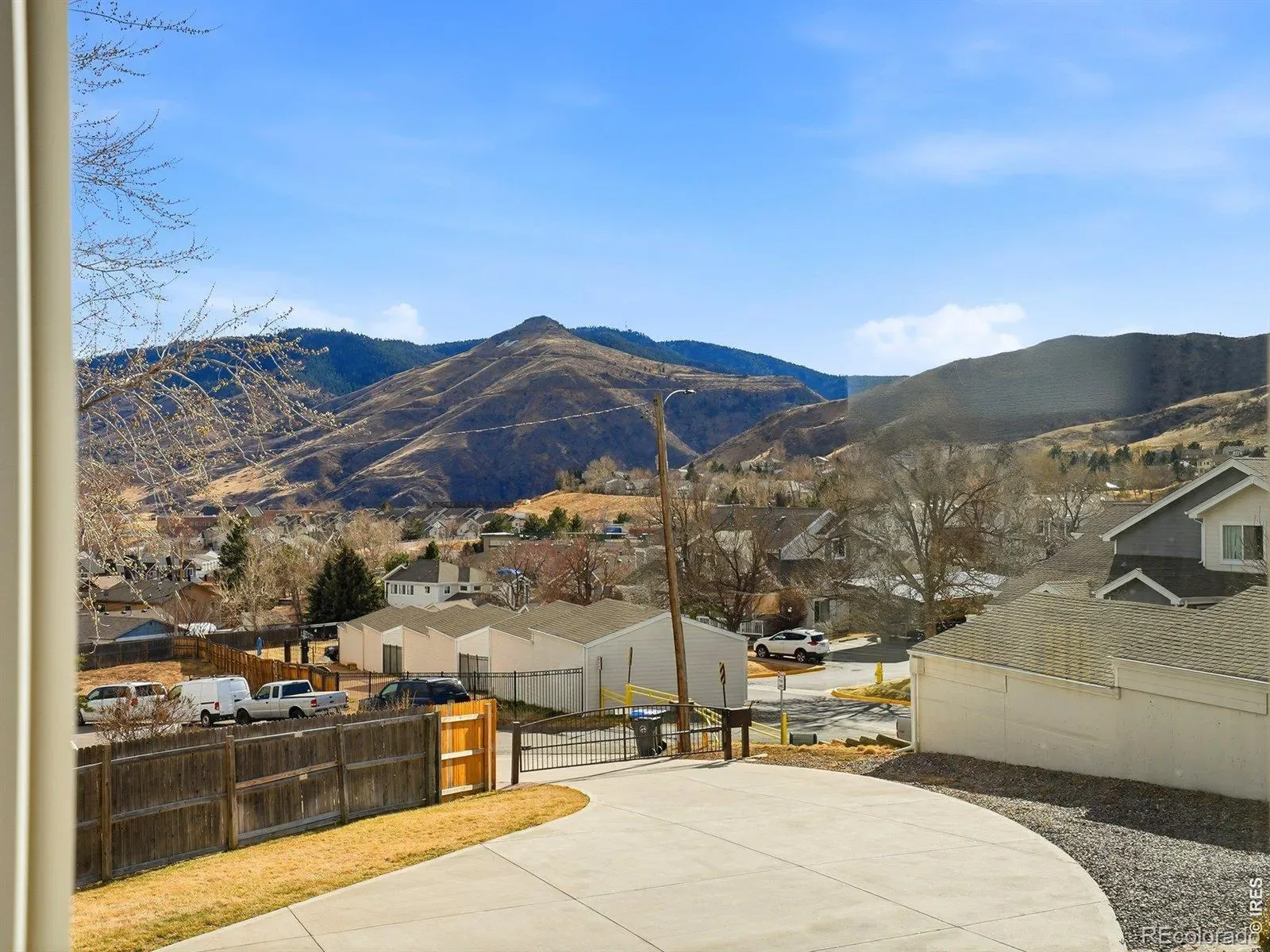 401 N Columbine Street Golden CO 80403 MLS #RECIR1054212 03192026204532 1600 21