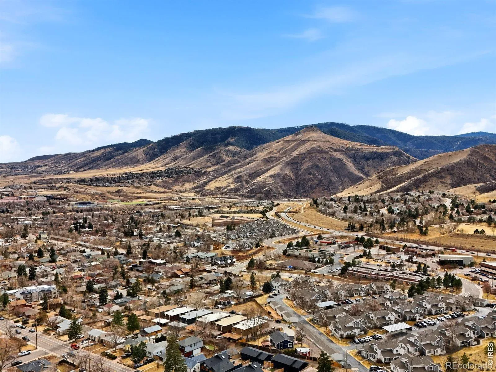 401 N Columbine Street Golden CO 80403 MLS #RECIR1054212 03192026204532 1600 35