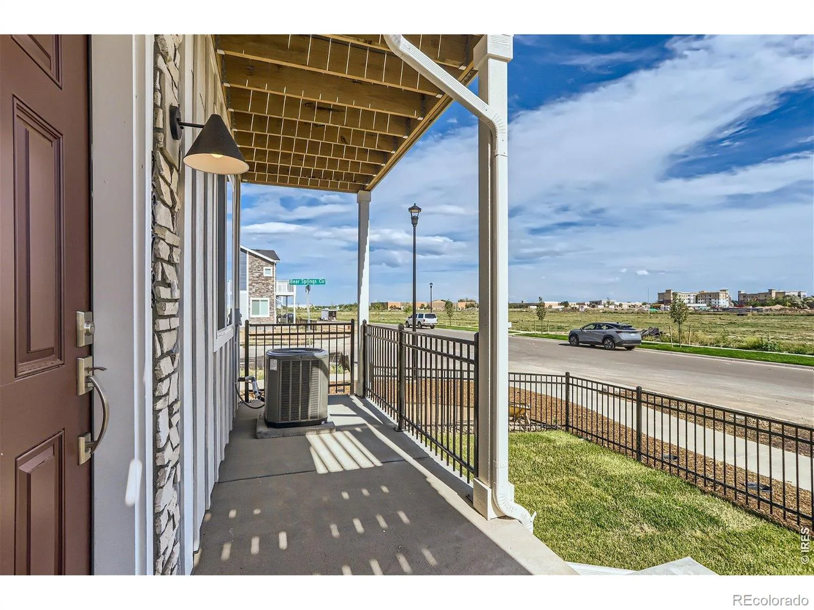 2850 Bear Springs Circle Longmont CO 80503 | MLS #RECIR1054213 07162026194727 1600 26