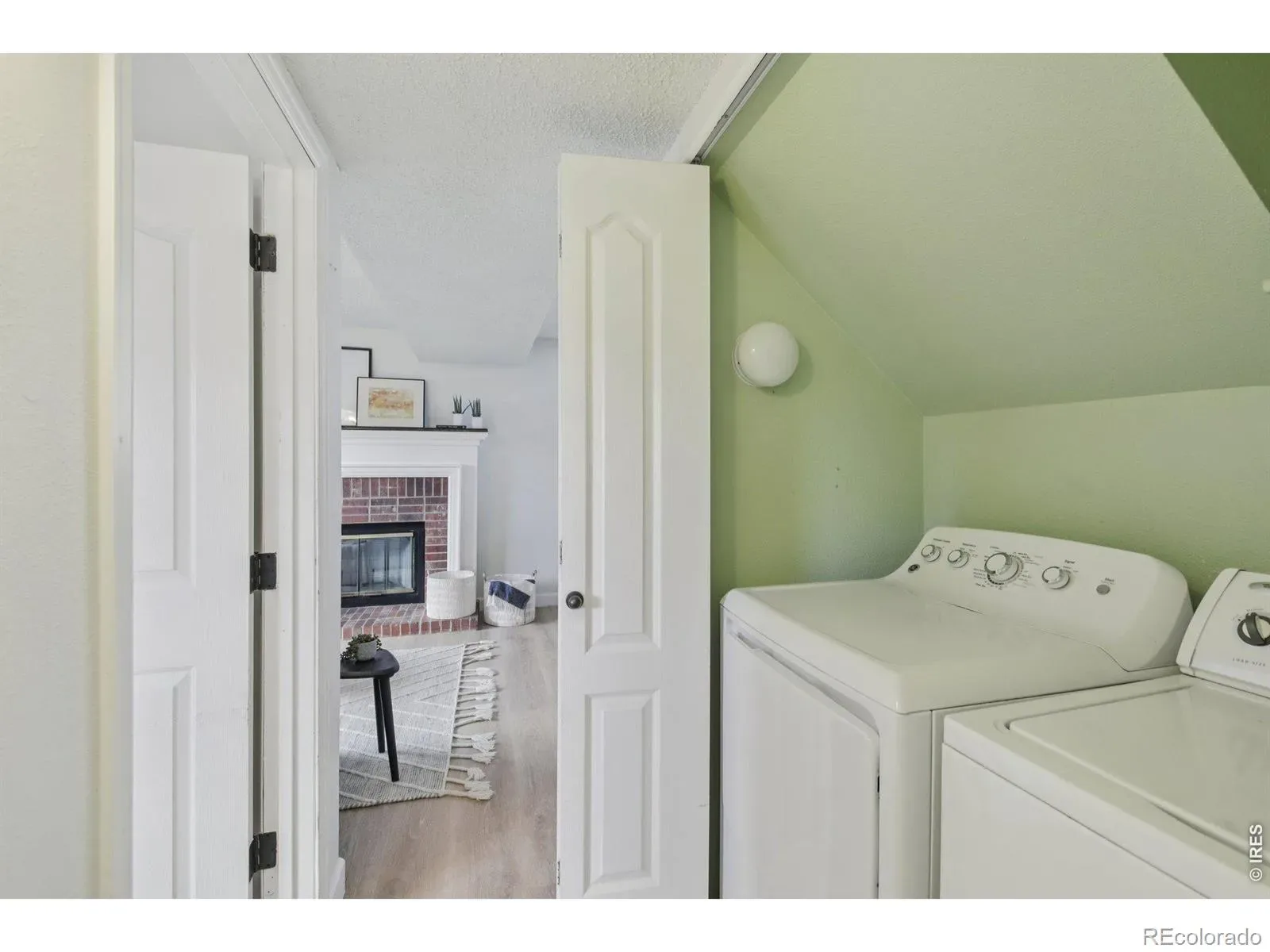 03202026220913 1600 21