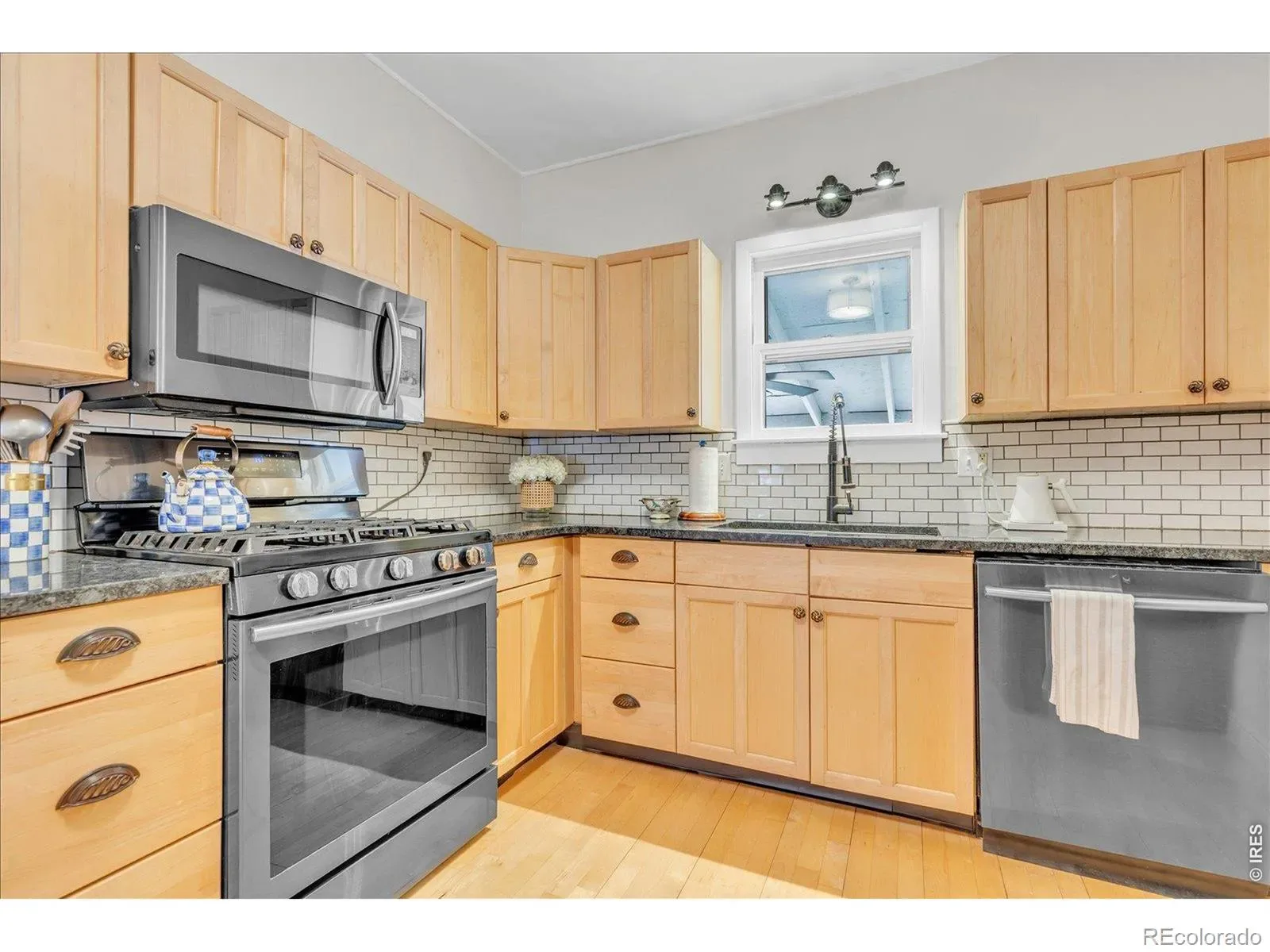 03272026042123 1600 18