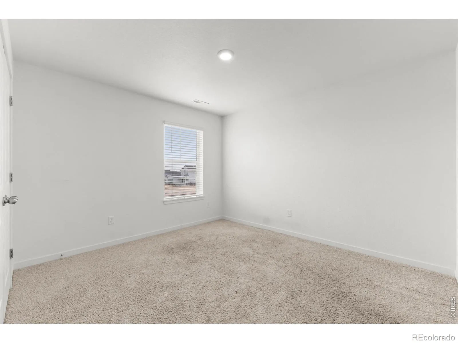4412 Garnet Way Longmont CO 80504 | MLS #RECIR1054245 05212026004837 1600 29