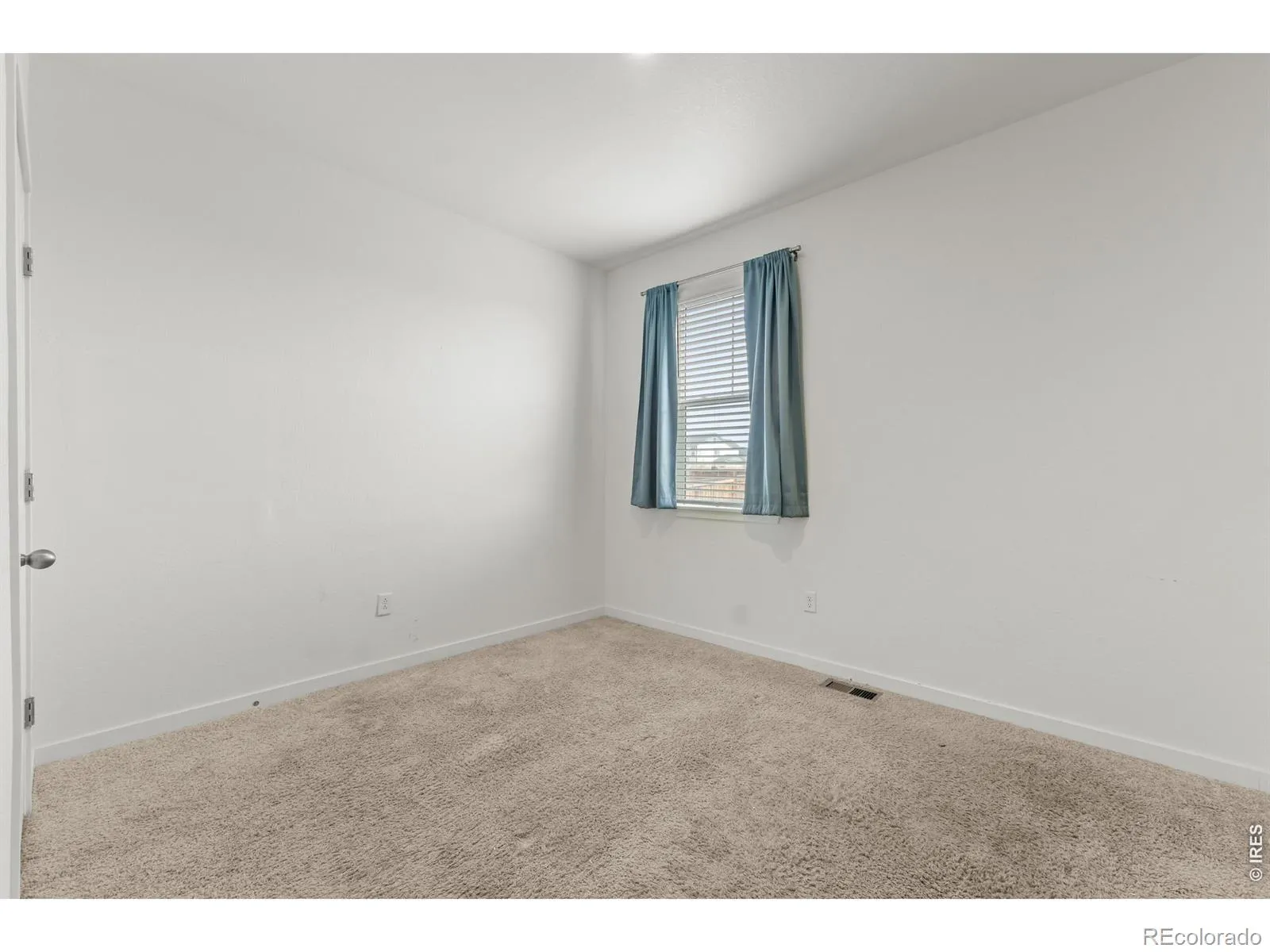 4412 Garnet Way Longmont CO 80504 | MLS #RECIR1054245 05212026004837 1600 31