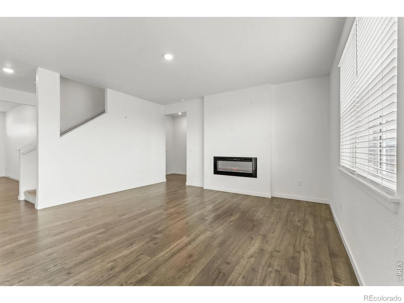 4412 Garnet Way Longmont CO 80504 | MLS #RECIR1054245 05212026004837 1600 8