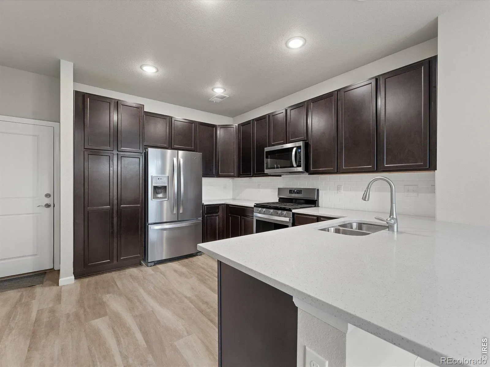 14952 E Belleview Avenue Aurora CO 80015 MLS #RECIR1054334 03202026183703 1600 17
