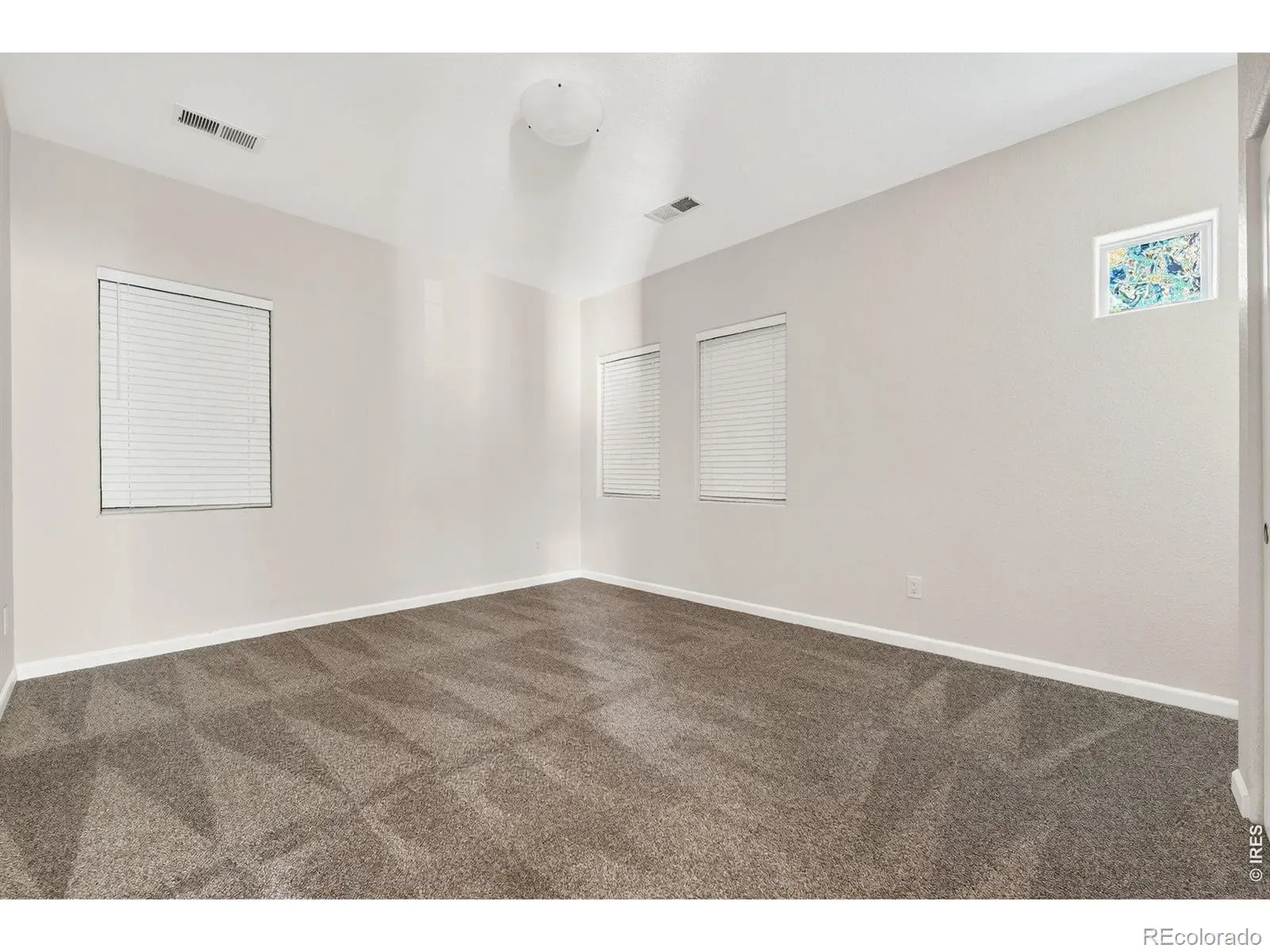 03202026183846 1600 32