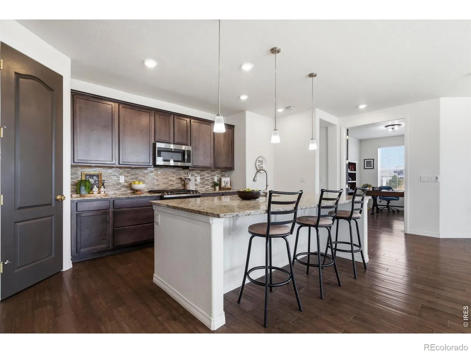 03202026211226 1600 12