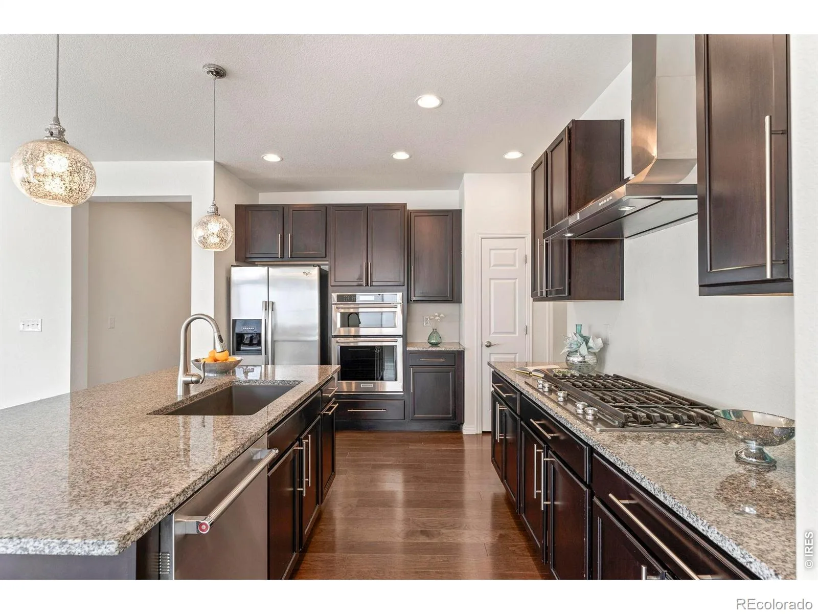 1814 Wright Drive Erie CO 80516 | MLS #RECIR1054370 06302026002040 1600 5