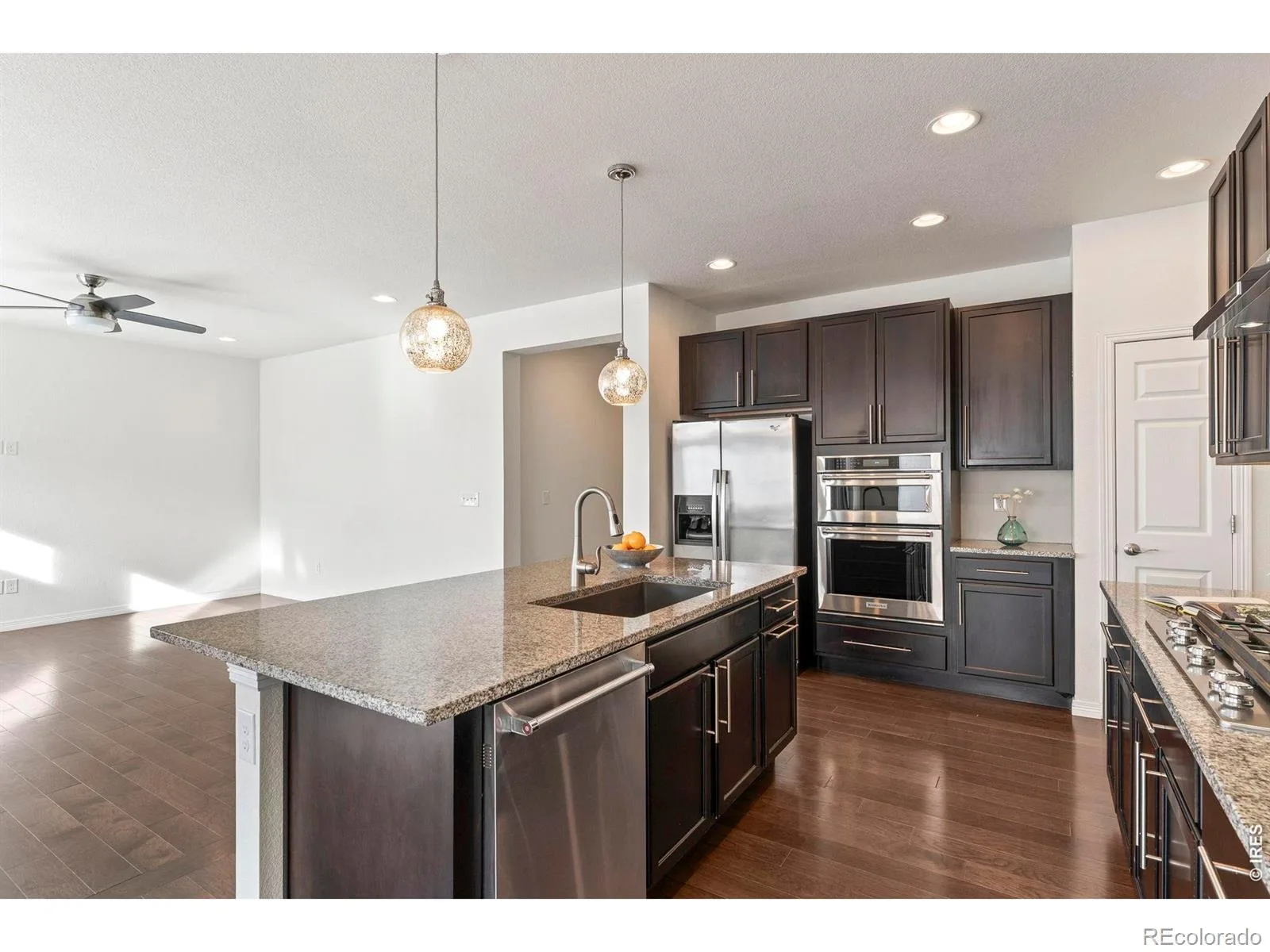 1814 Wright Drive Erie CO 80516 | MLS #RECIR1054370 06302026002040 1600 8