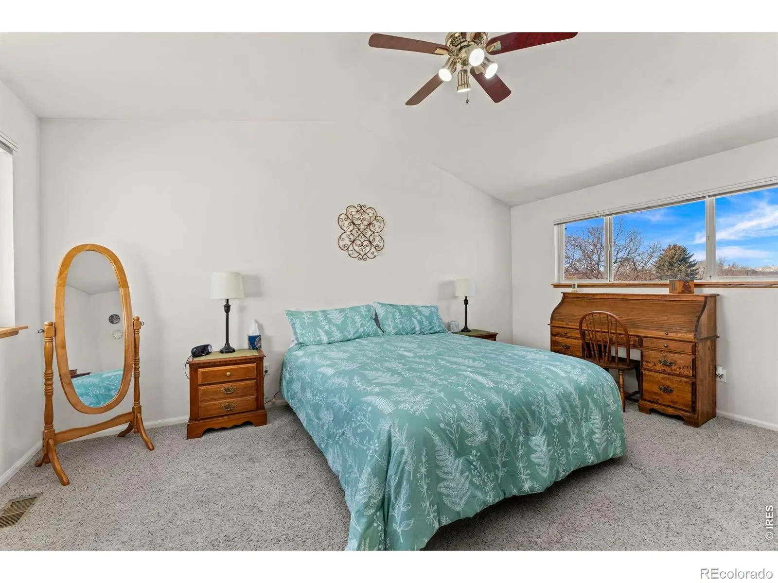 03202026230004 1600 14