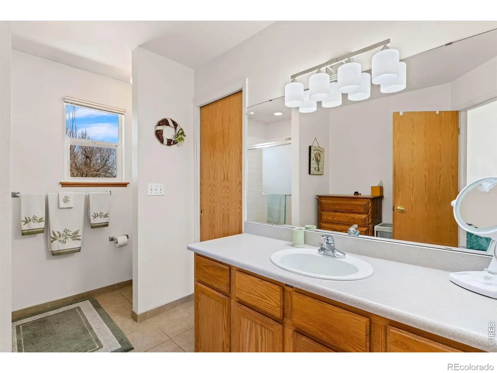 03202026230004 1600 17