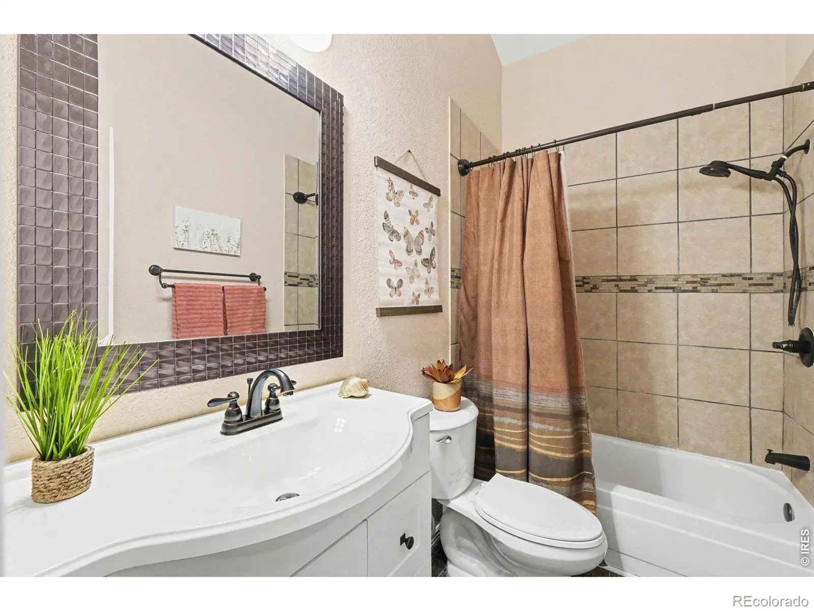 03222026002523 1600 20