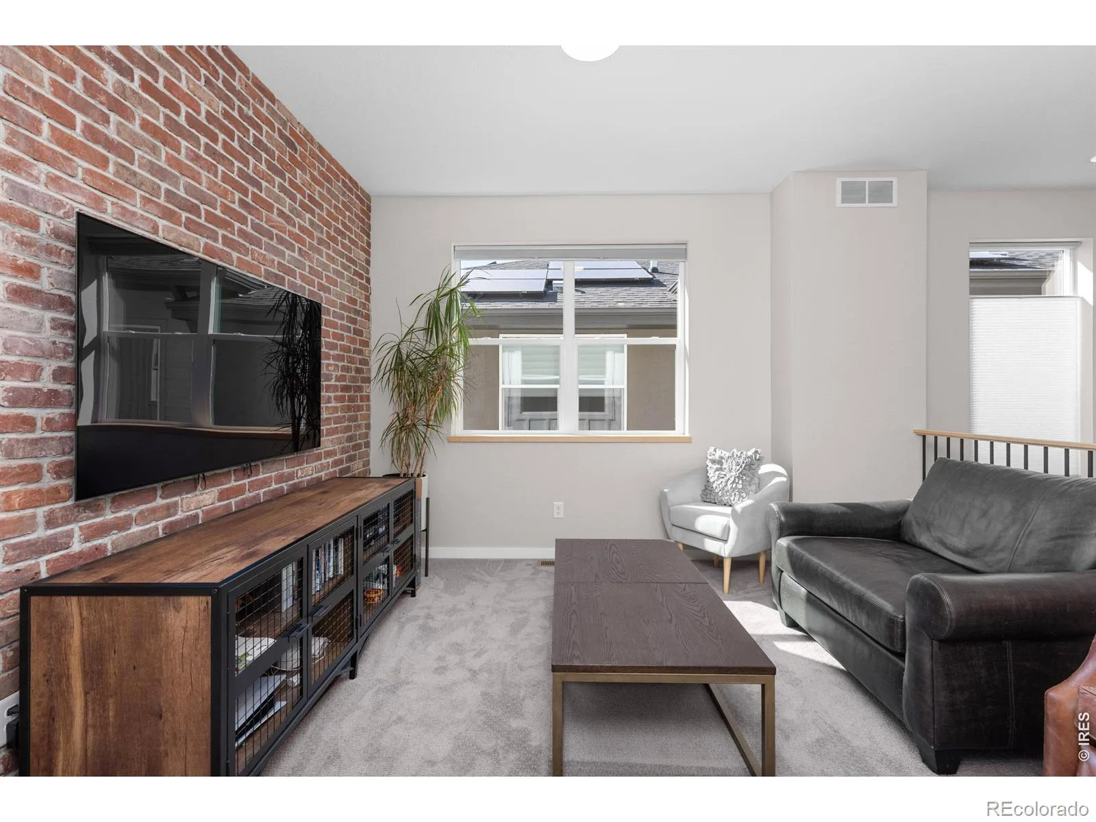 5687 Cottontail Drive Longmont CO 80503 | MLS #RECIR1054447 06212026005501 1600 13