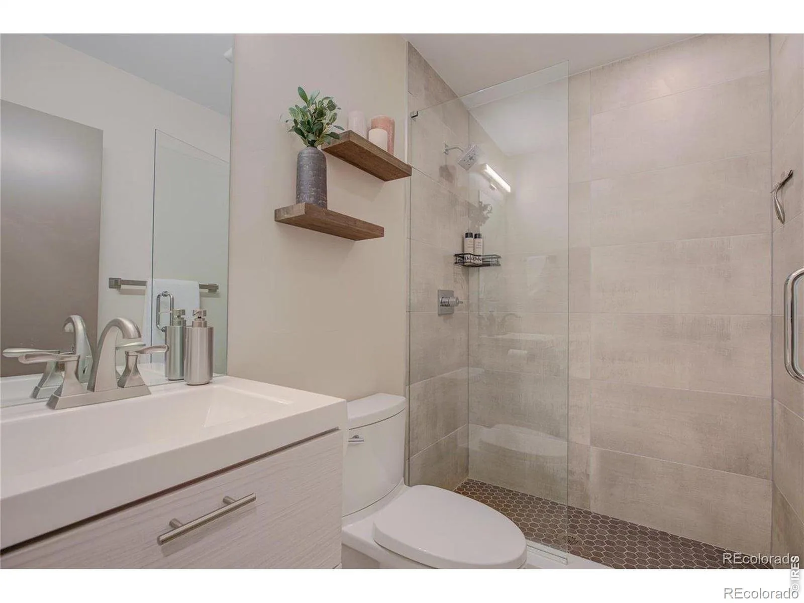 1324 Zenobia Street Denver CO 80204 MLS #RECIR1054466 06042026144443 1600 24