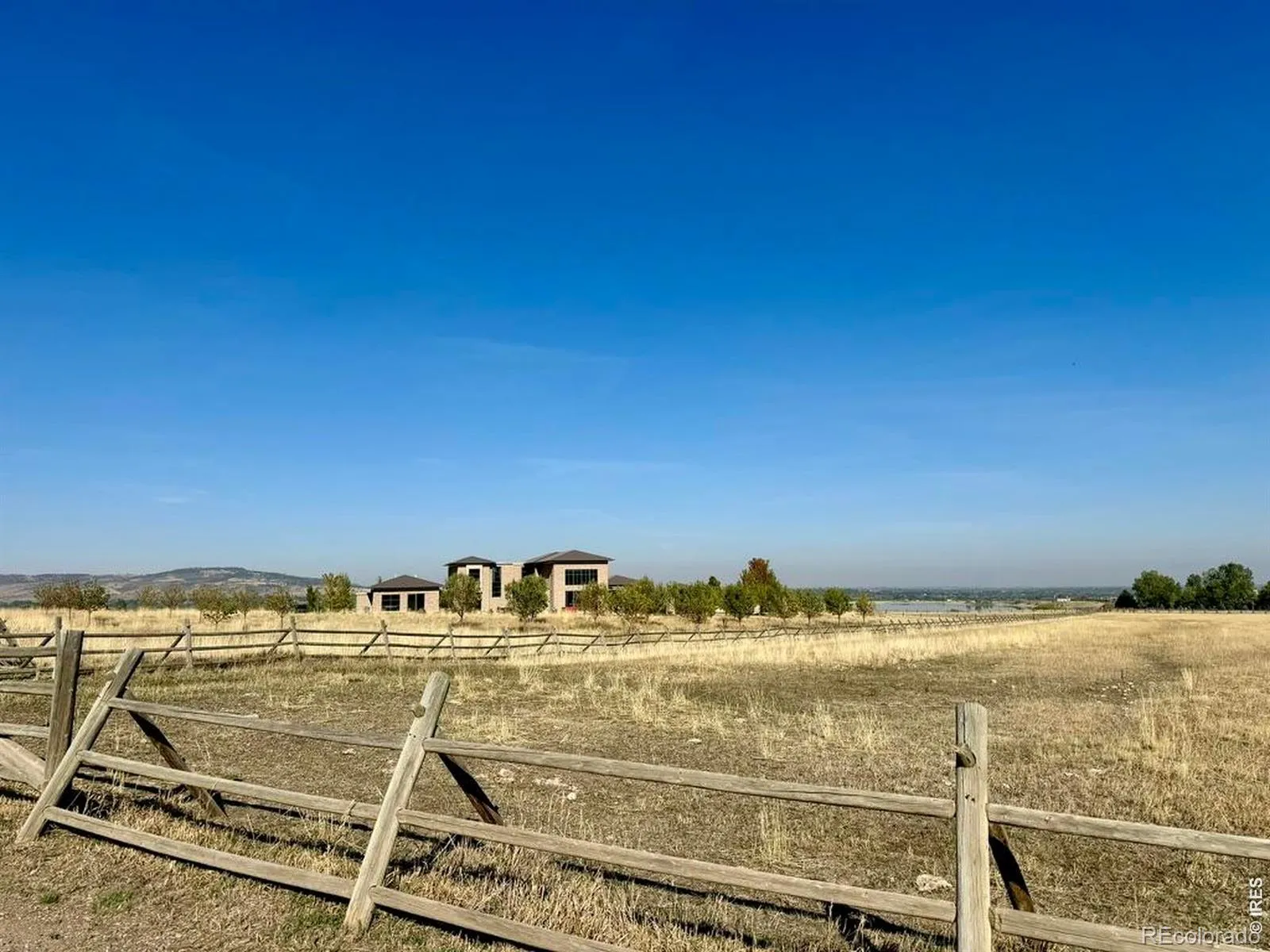 11534 Eagle Springs Trail Longmont CO 80503 | MLS #RECIR1054497 04302026010602 1600 23