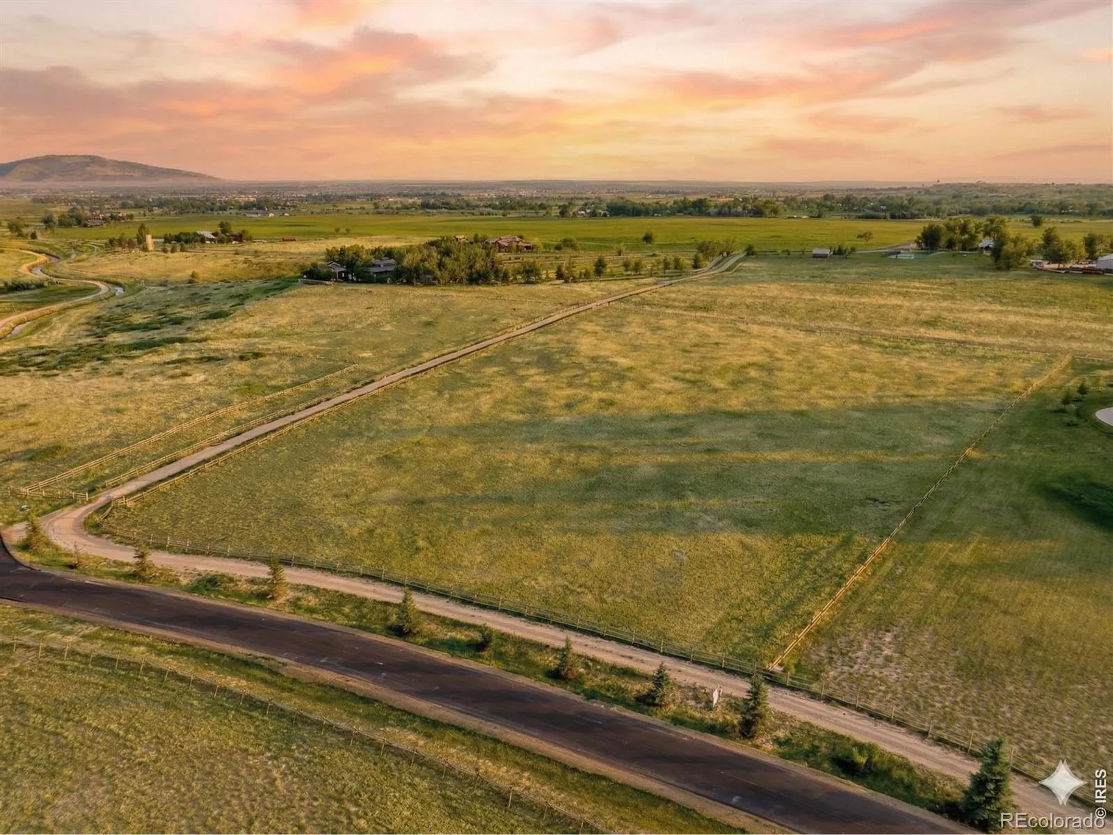 11534 Eagle Springs Trail Longmont CO 80503 | MLS #RECIR1054497 04302026010602 1600 6
