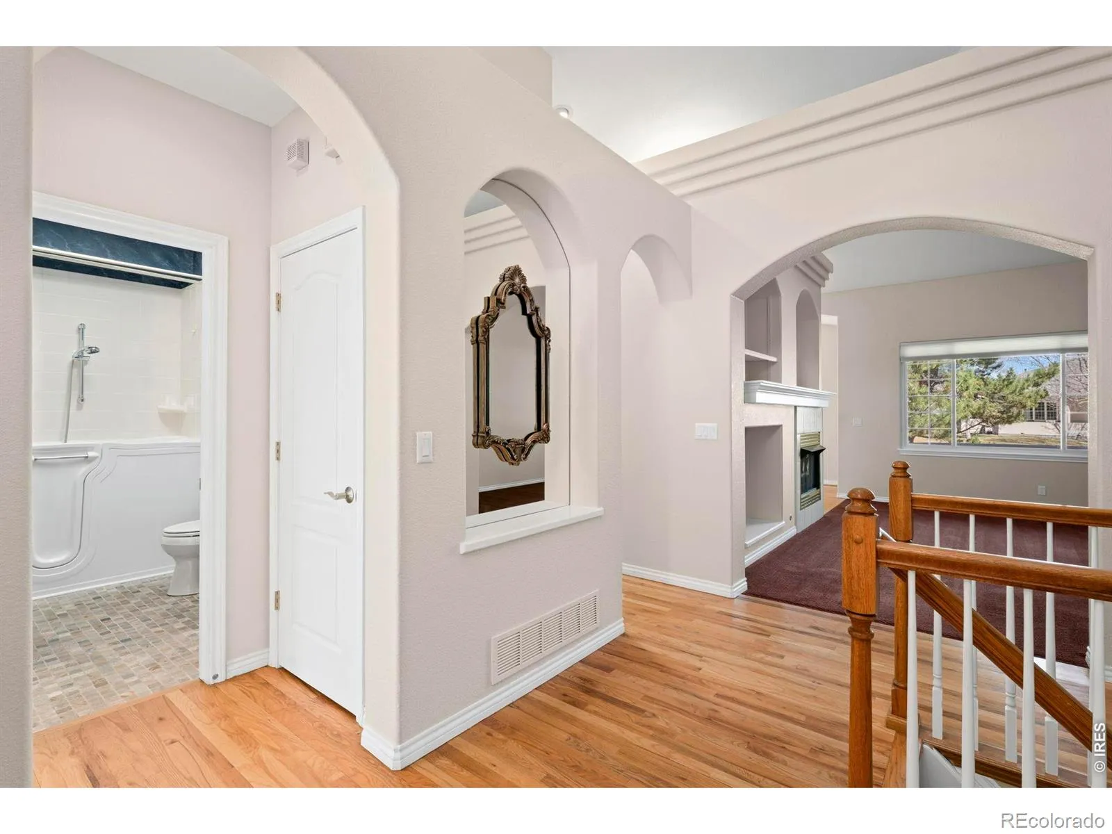 04042026182446 1600 3