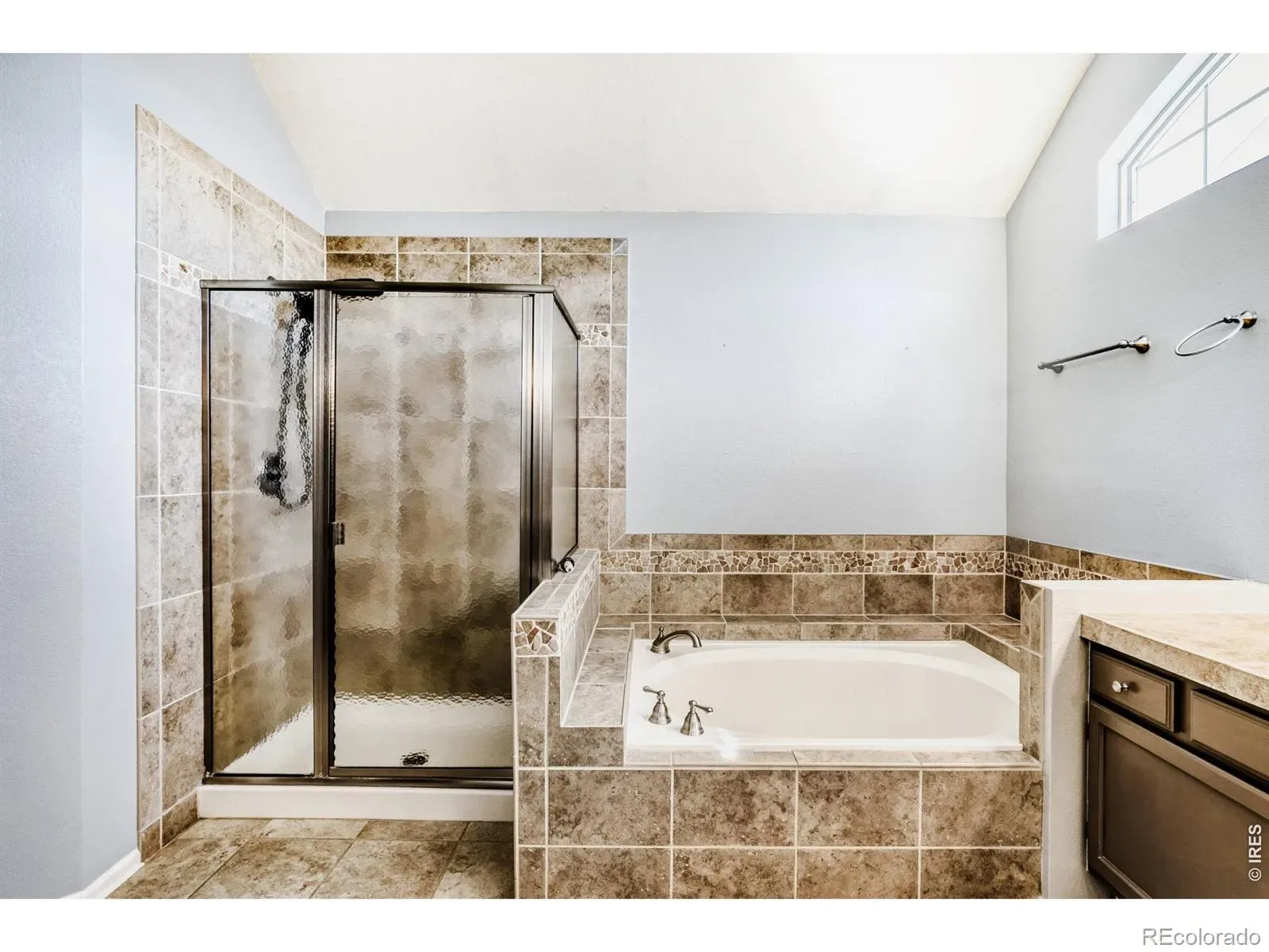 16623 E Powers Place Centennial CO 80015 MLS #RECIR1054616 03262026163856 1600 24