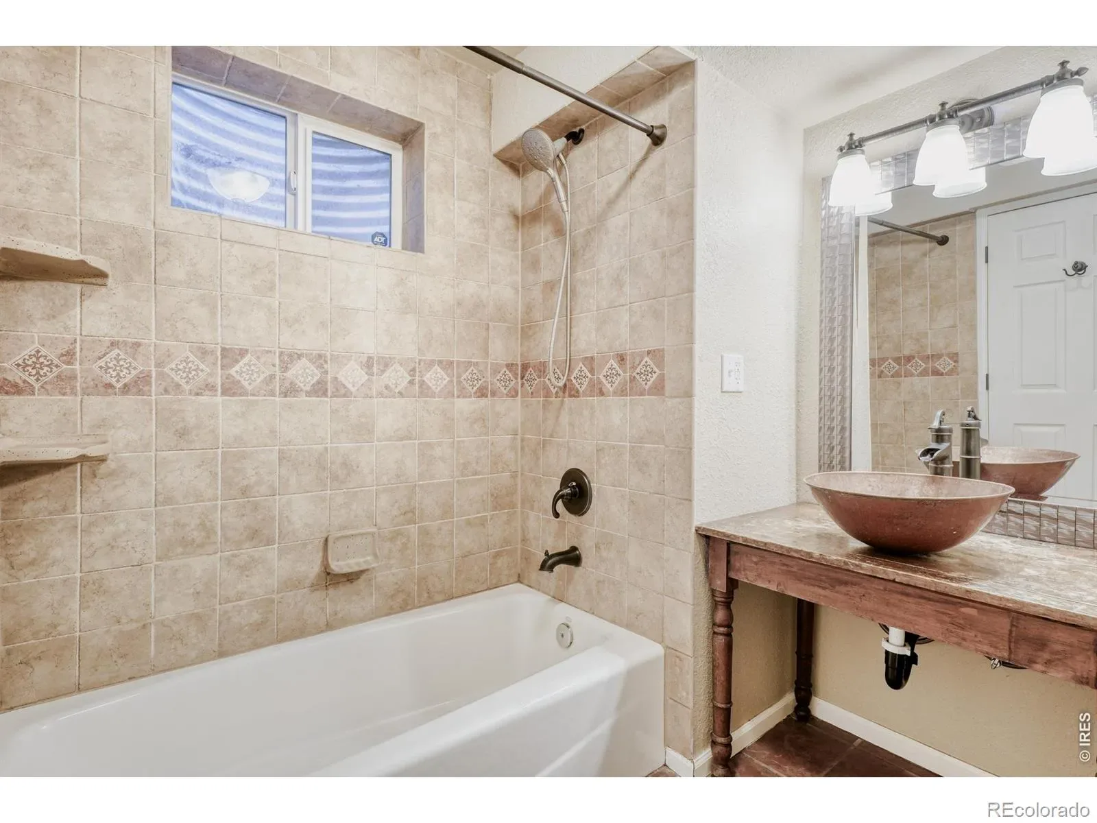 16623 E Powers Place Centennial CO 80015 MLS #RECIR1054616 03262026163856 1600 32