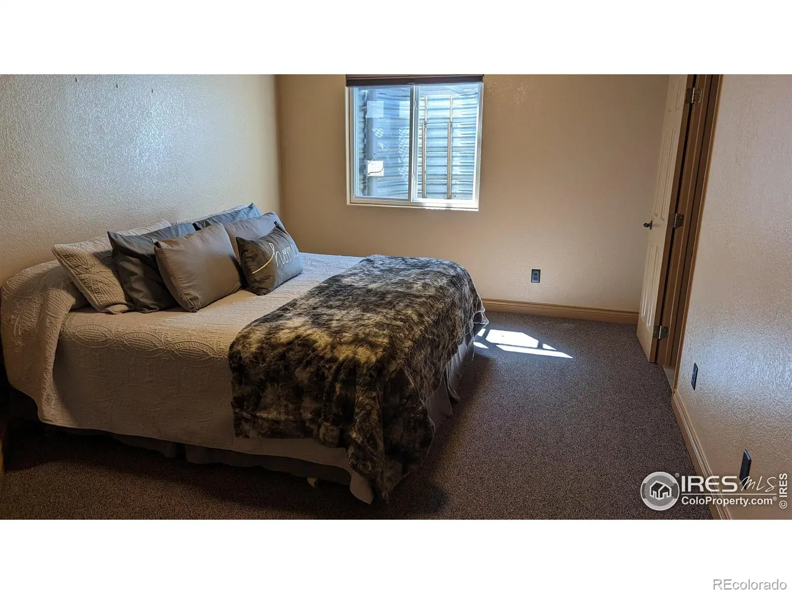 03262026012958 1600 24