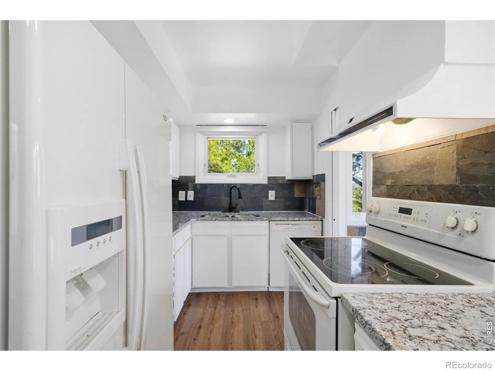 910 Chute Road Golden CO 80403 | MLS #RECIR1054746 04082026060144 1600 14