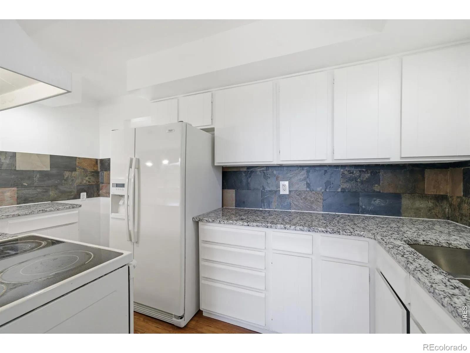 910 Chute Road Golden CO 80403 | MLS #RECIR1054746 04082026060144 1600 16