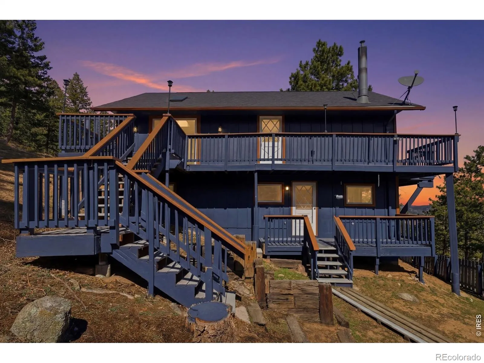 910 Chute Road Golden CO 80403 | MLS #RECIR1054746 04082026060144 1600 32