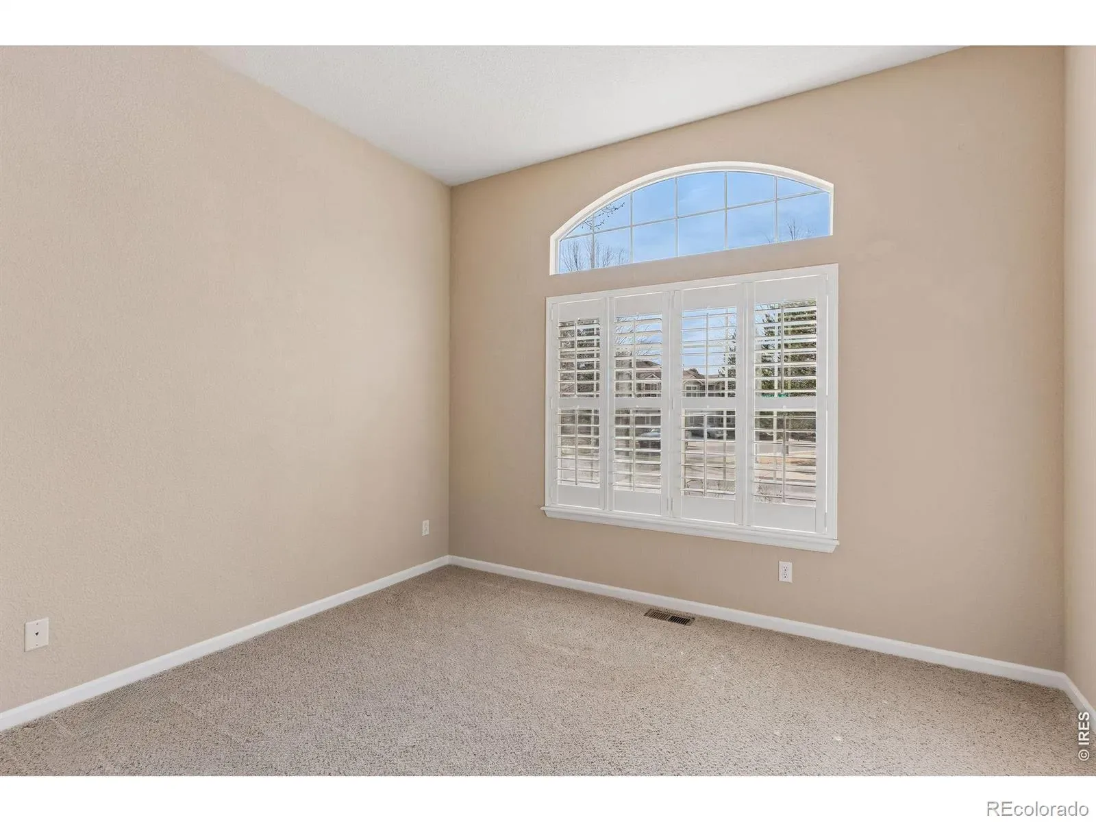 03262026211454 1600 16