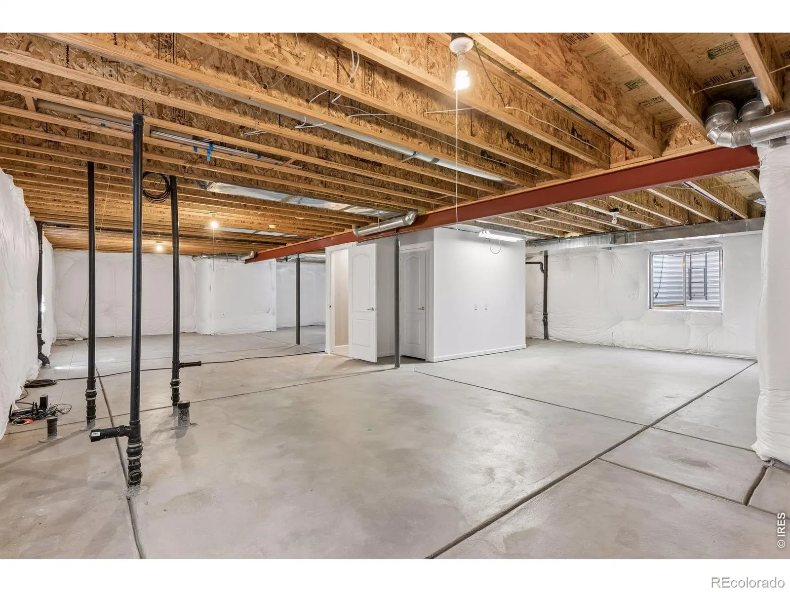 03262026211454 1600 36