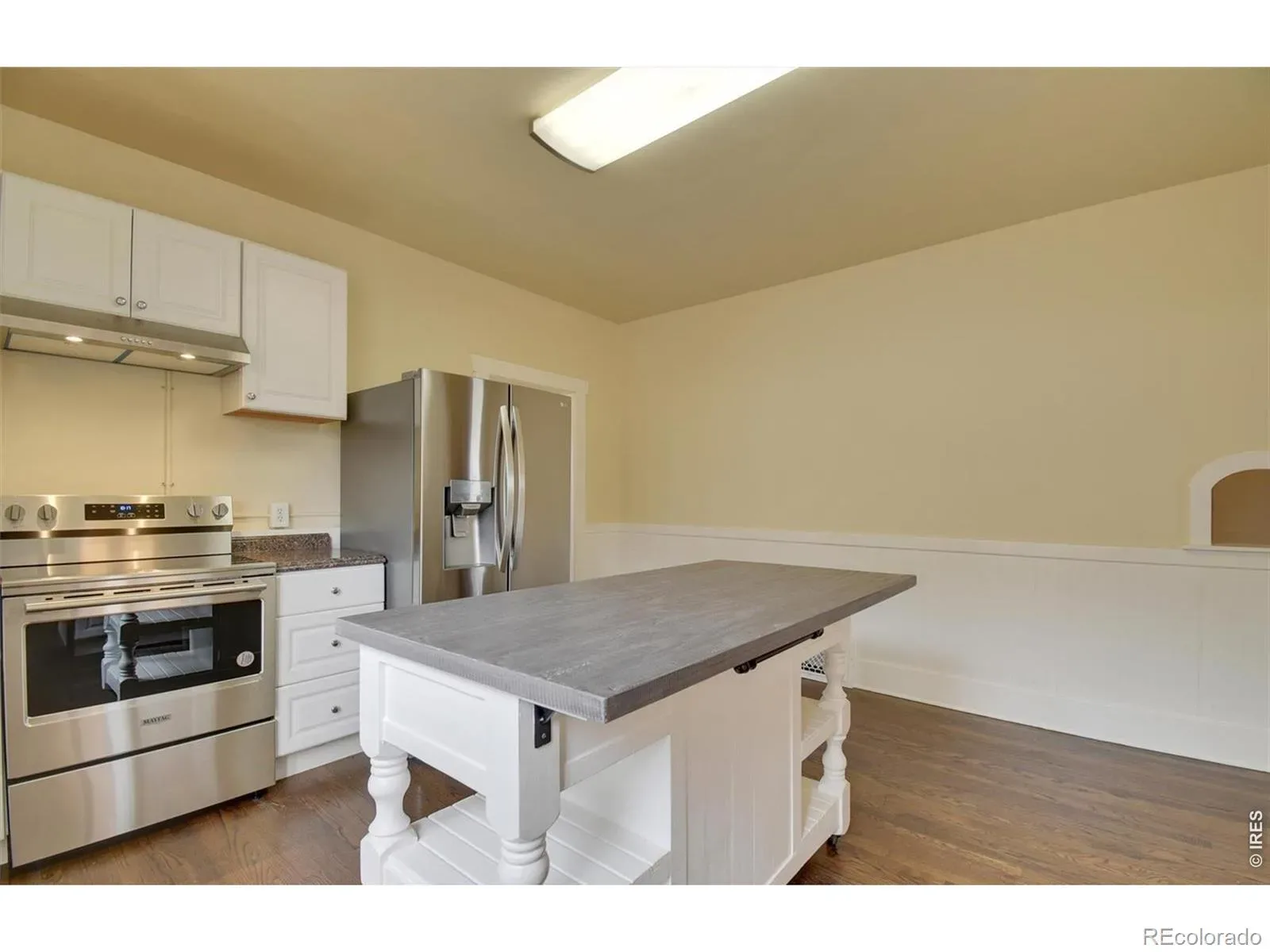 03272026042455 1600 12