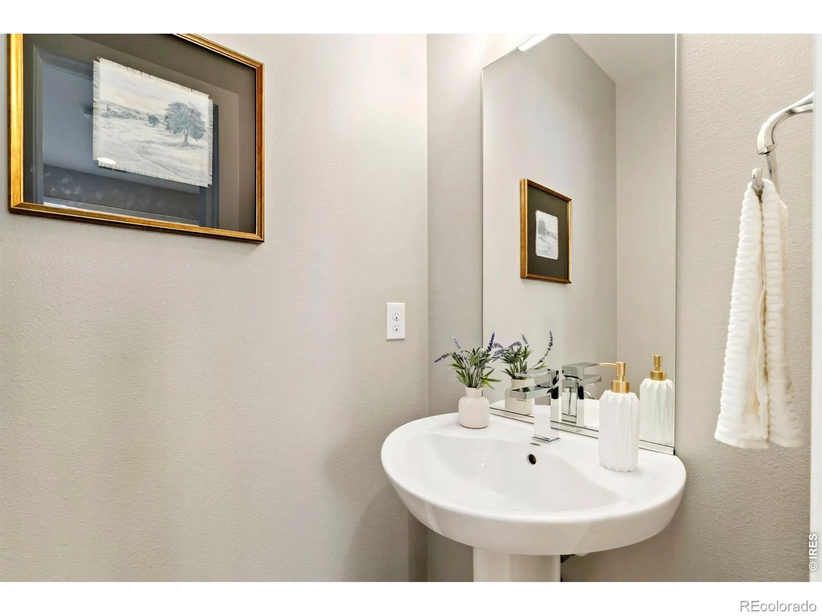 1435 Irving Street Denver CO 80204 MLS #RECIR1054824 04272026164849 1600 5