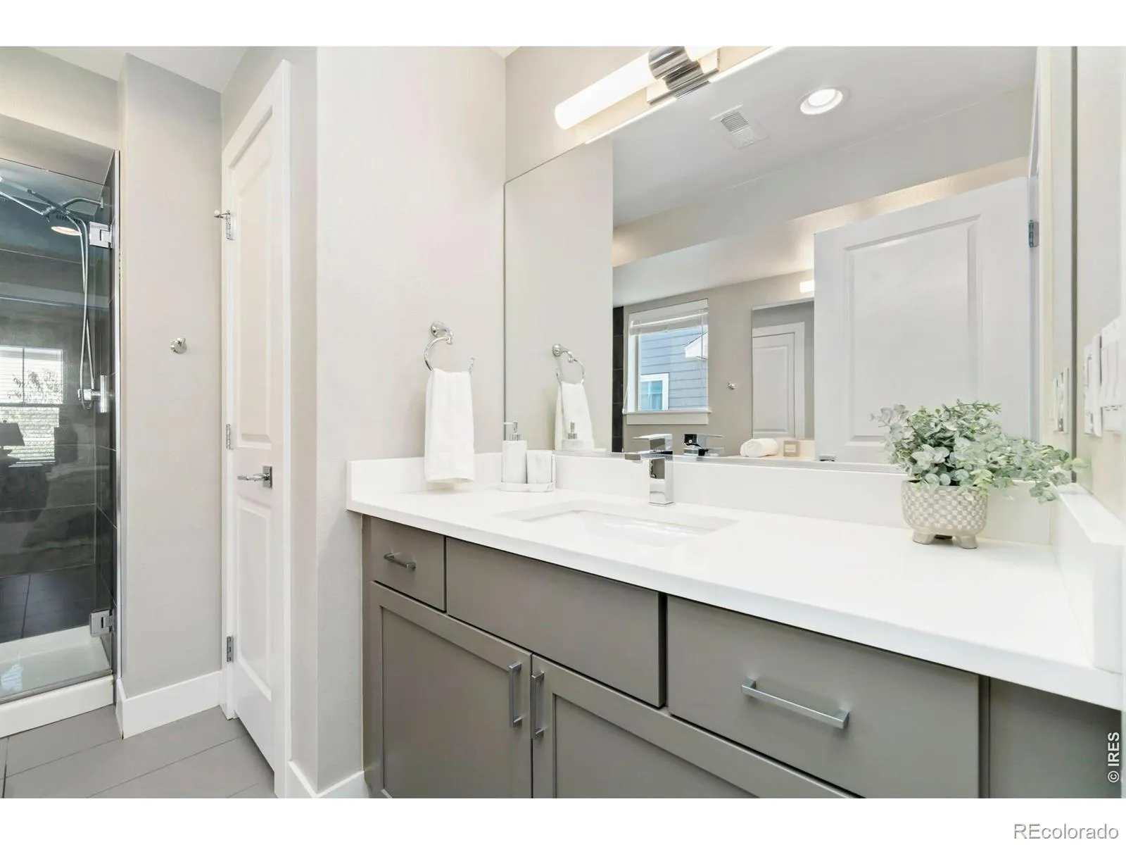 1435 Irving Street Denver CO 80204 MLS #RECIR1054824 04272026164849 1600 8