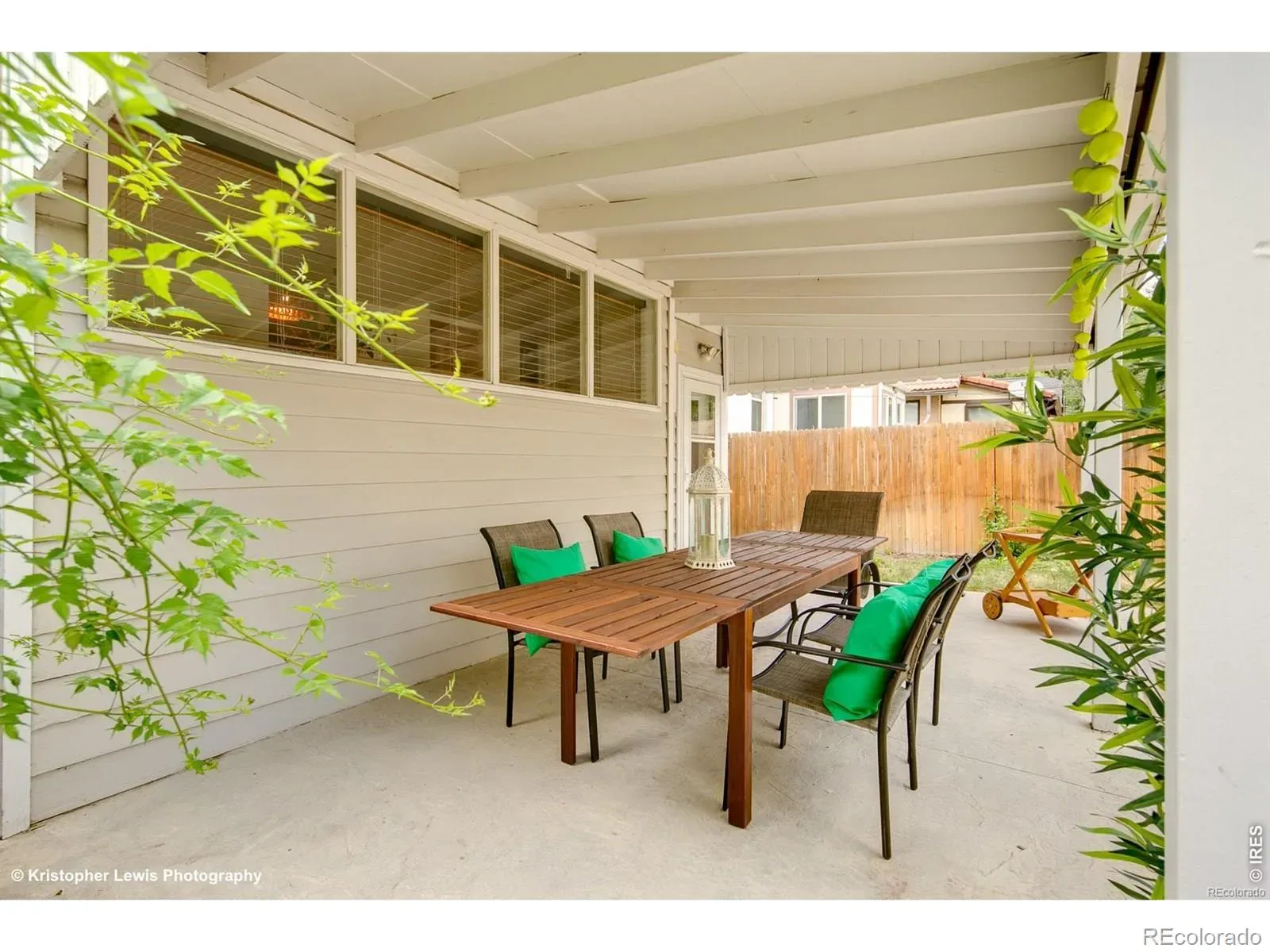 03272026004106 1600 18