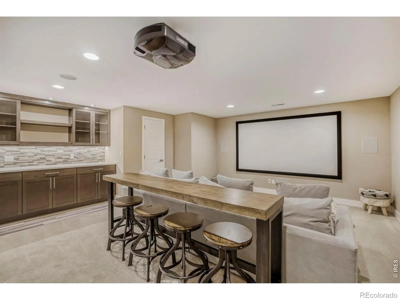 03282026165230 1600 32