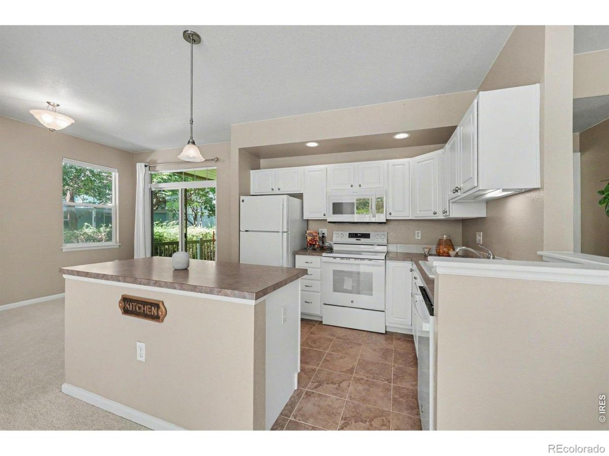 640 Gooseberry Drive #806 Longmont CO 80503 | MLS #RECIR1054918 MLS #RECIR1054918 image #0